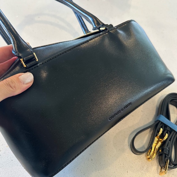 Charles & Keith Wisteria Elongated Top Handle Bag - Picture 6 of 9